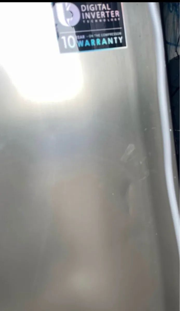 American Fridge - Image 4