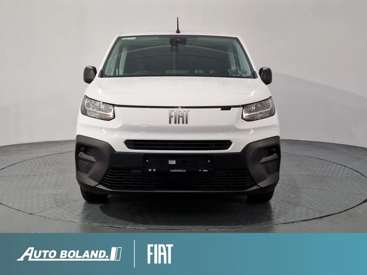 Fiat Doblo SWB 1.5 100BHP TECNICO 3 - Image 2