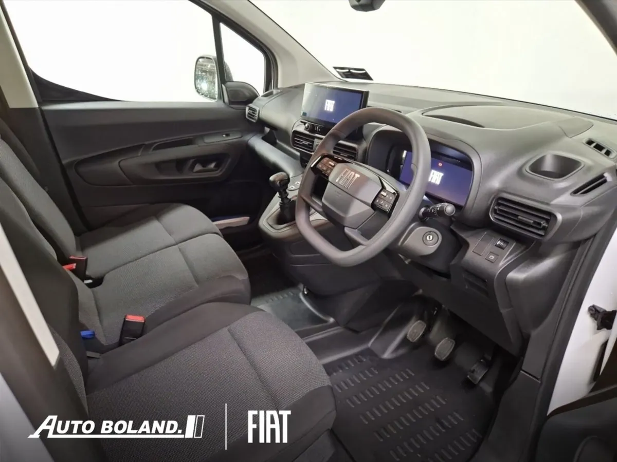 Fiat Doblo MCA SWB 1.5 100 BHP Tecnico - Image 4