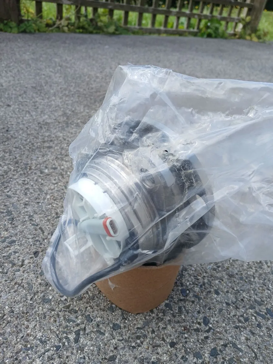 BRAND NEW - Opel/ Vauxhall Front Wheel Bearings - Image 2