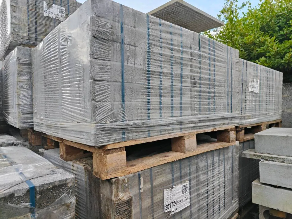 Granite Paving slabs - Image 2