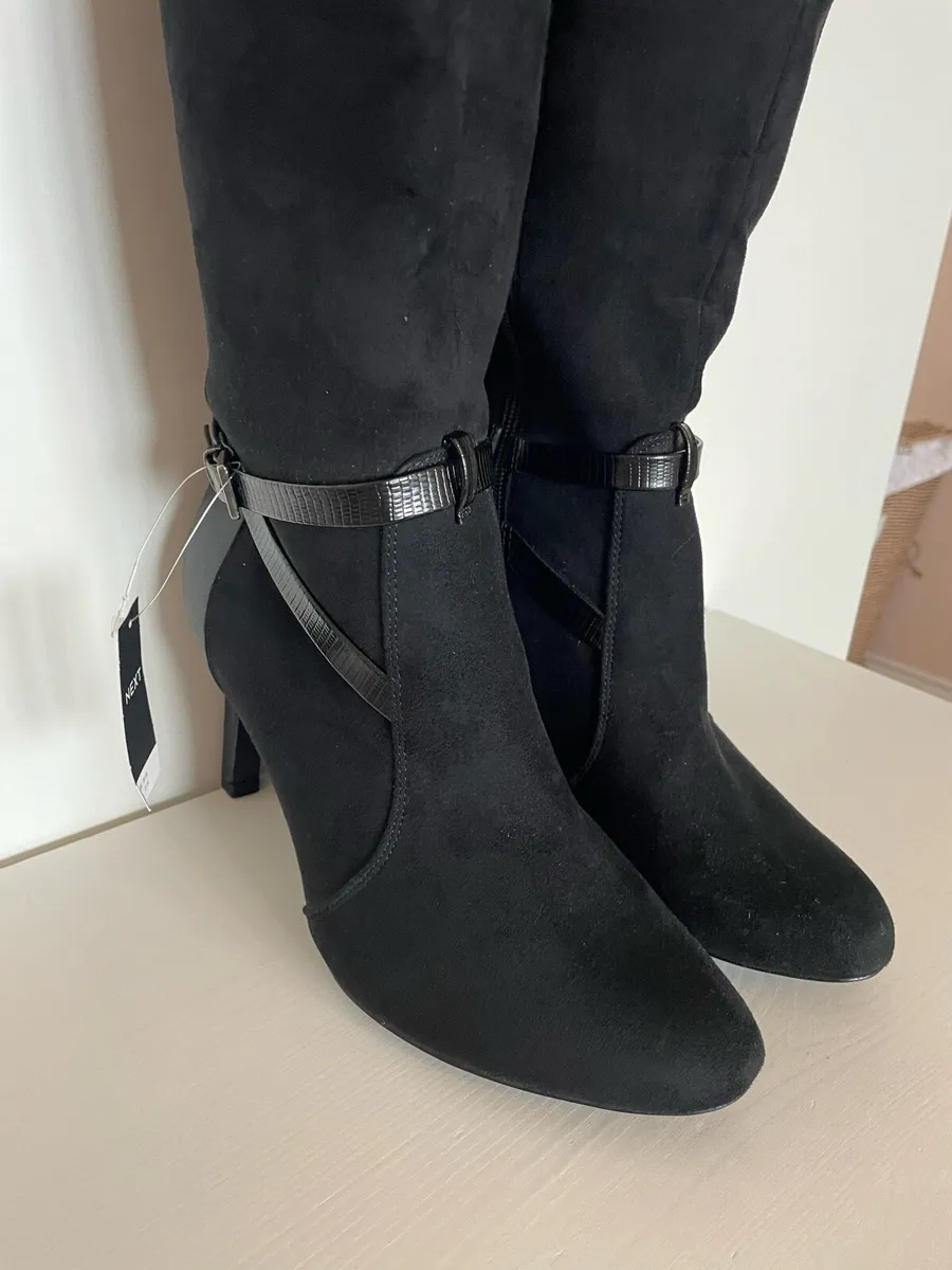 Next Ladies Boots Size 6 - Image 3