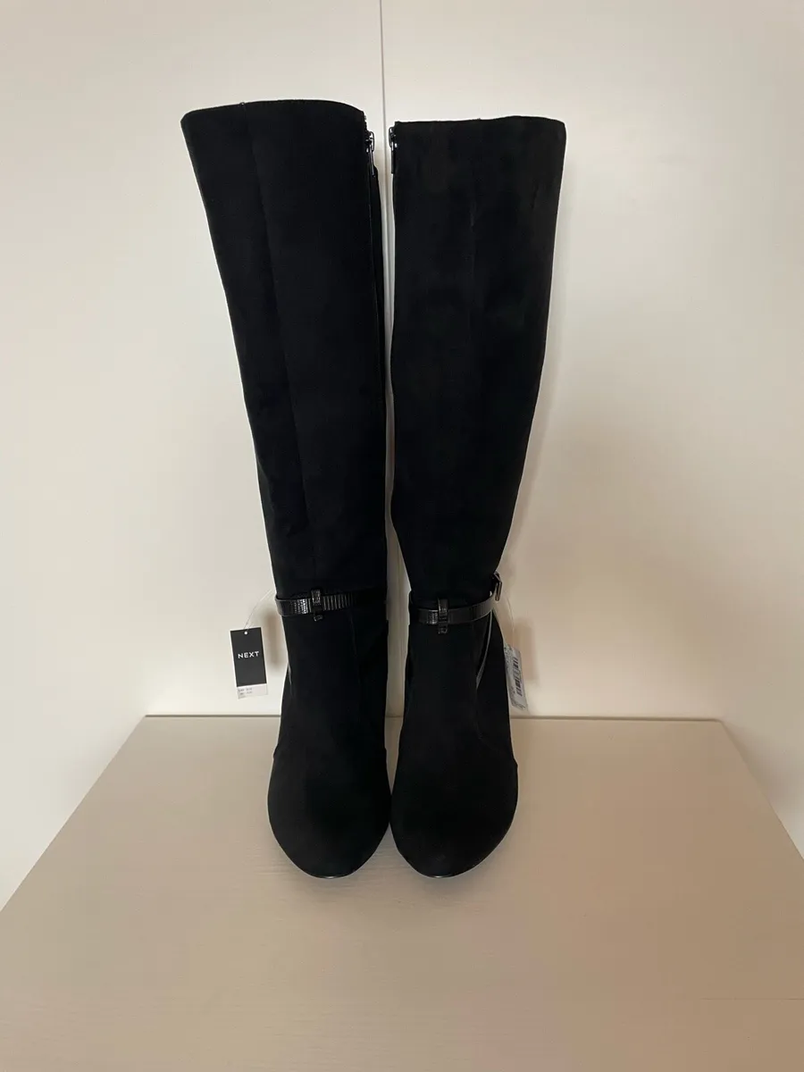 Next Ladies Boots Size 6 - Image 1