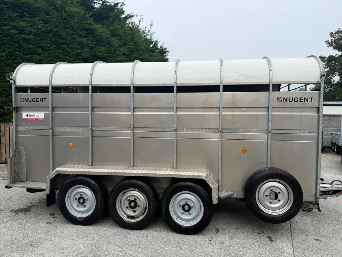 Nugent livestock trailer - Image 3
