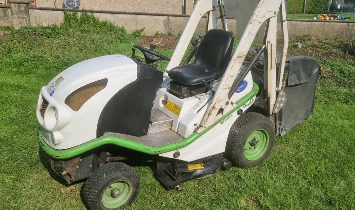 ETESIA HYDRO 100D DIESEL HI TIP MOWER LAWNMOWER - Image 1