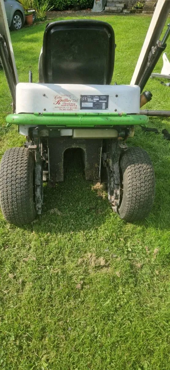 ETESIA HYDRO 100D DIESEL HI TIP MOWER LAWNMOWER - Image 3
