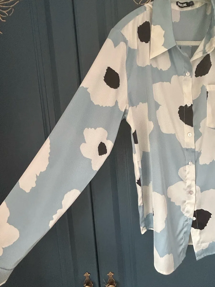 Sophyline blue cloud blouse - Image 2