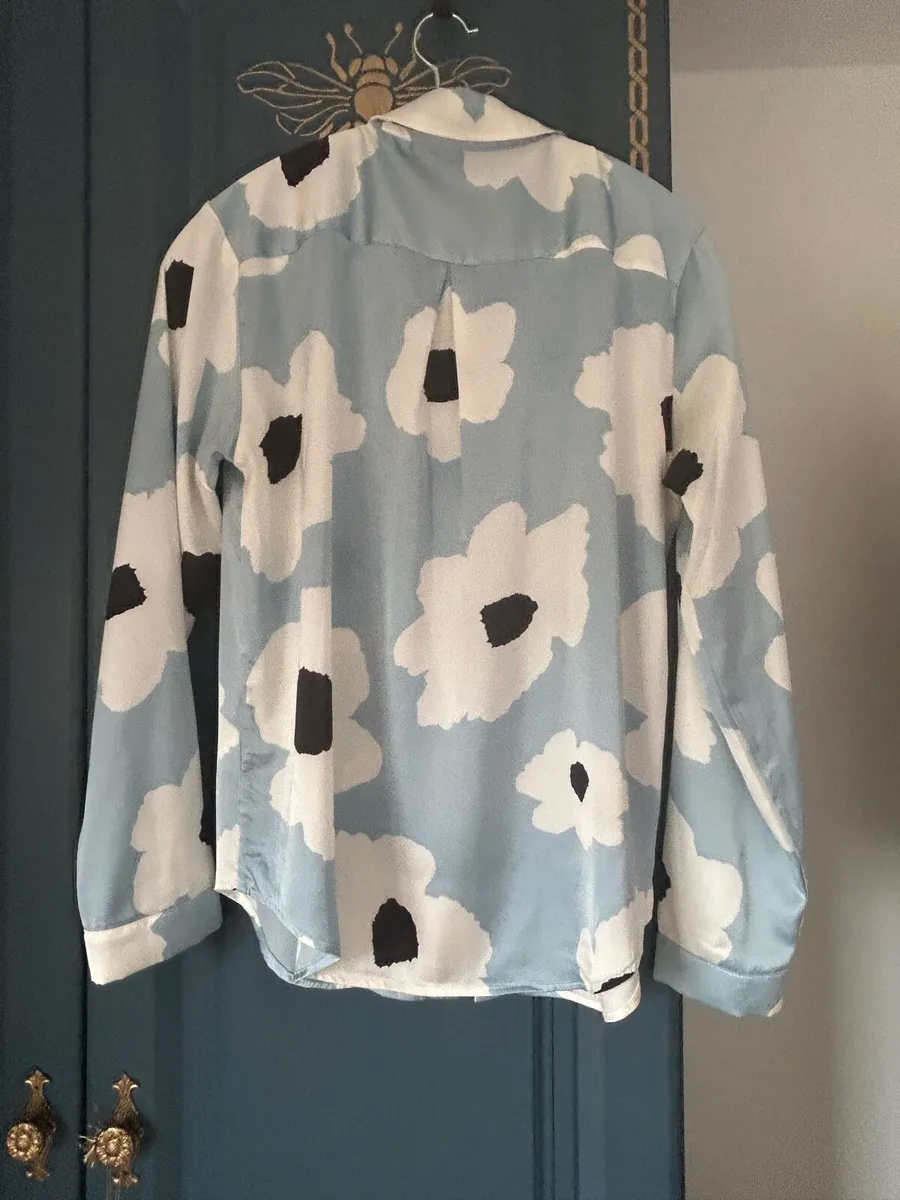 Sophyline blue cloud blouse - Image 3