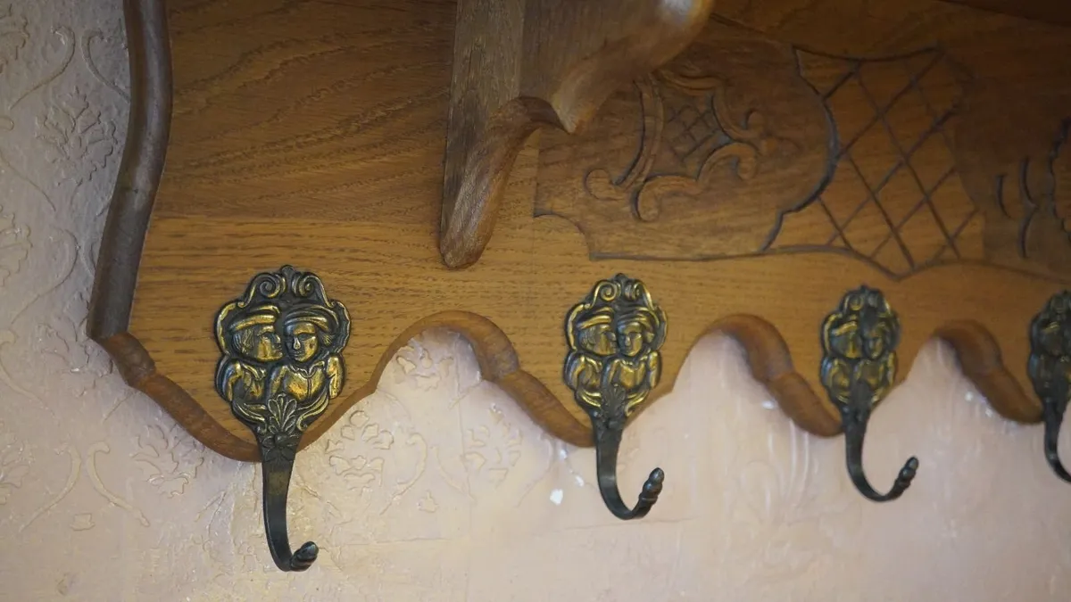 French Carved Oak Wall Coat Rack - Image 3