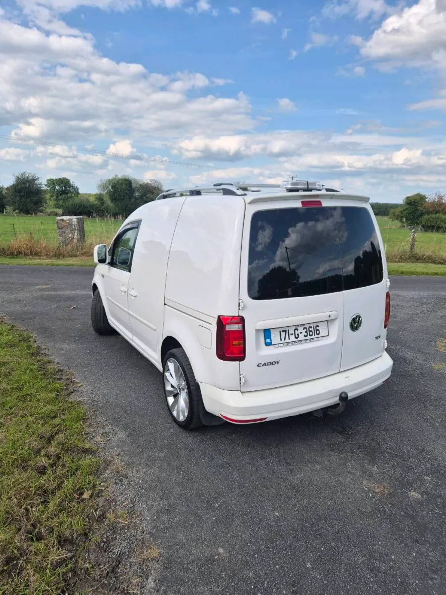 2017 VW Caddy - Image 3