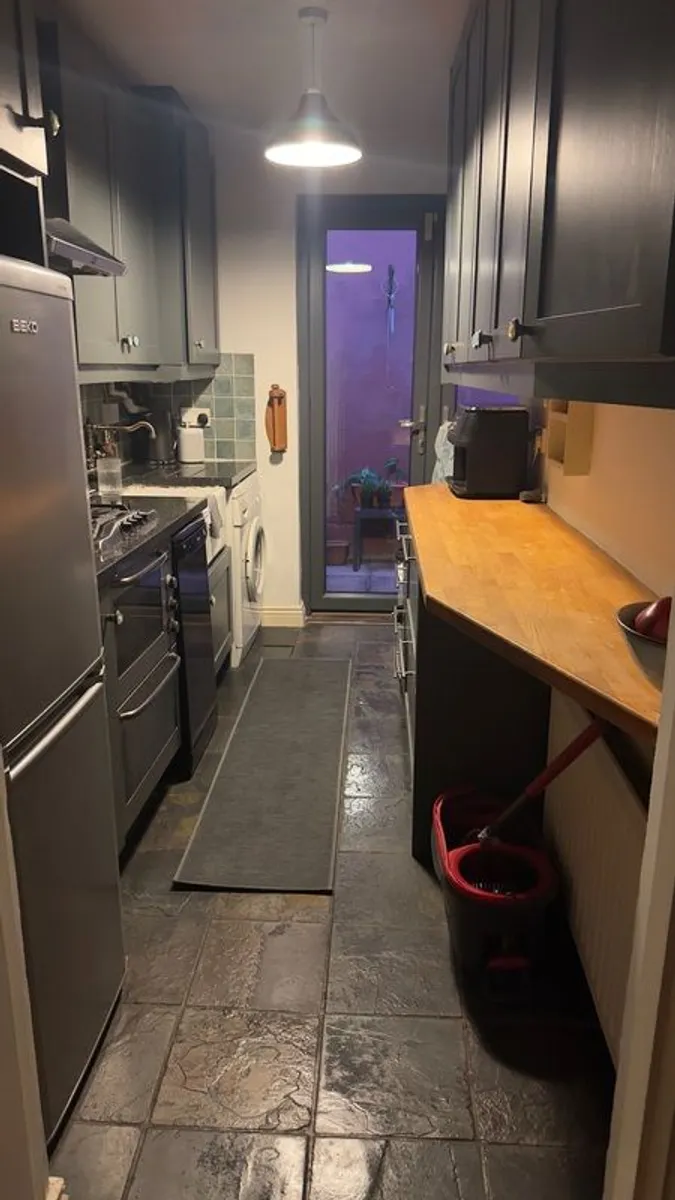 Kitchen - Image 1