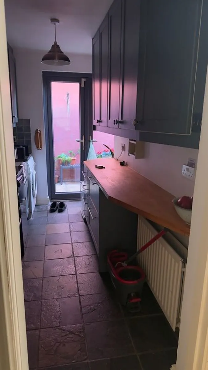 Kitchen - Image 2