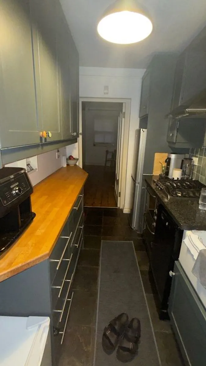 Kitchen - Image 4