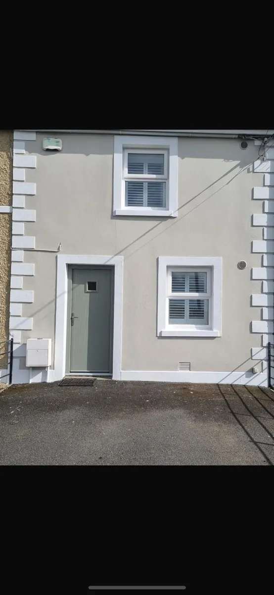 Door - Image 1