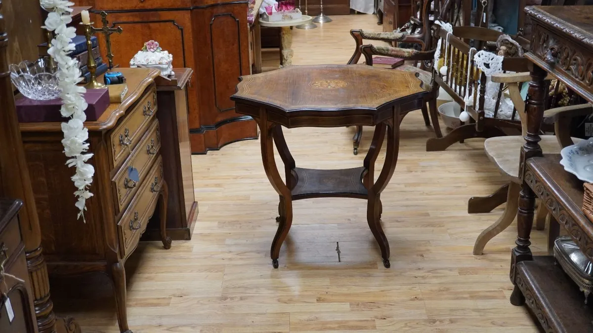 Edwardian Rosewood Centre Table c.1900 - Image 1
