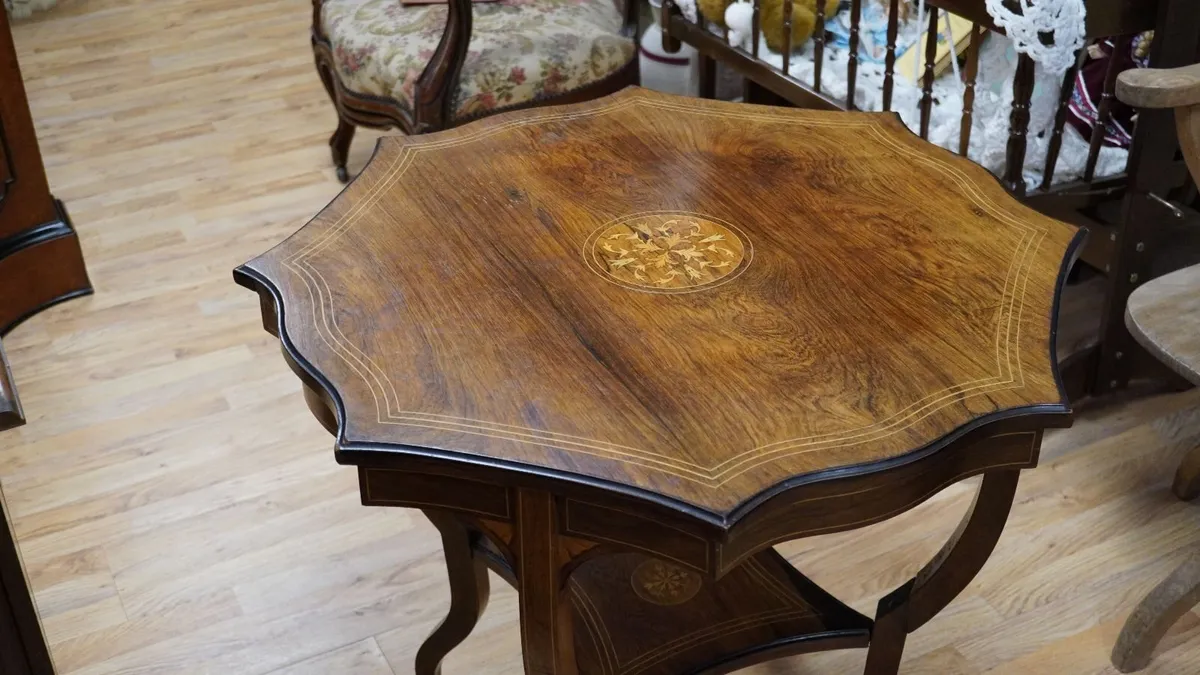 Edwardian Rosewood Centre Table c.1900 - Image 3