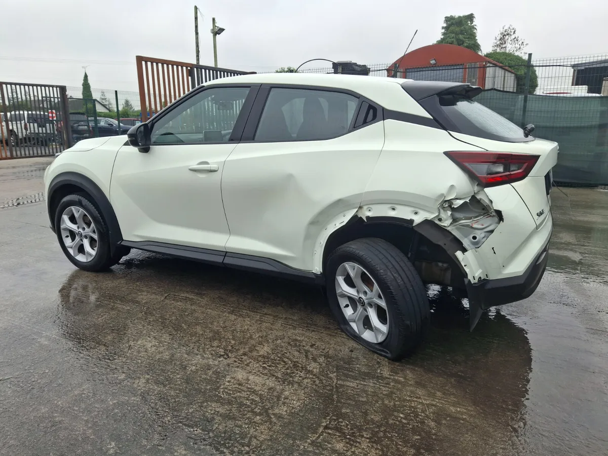 202 Nissan Juke   Turbo  Automatic - Image 4