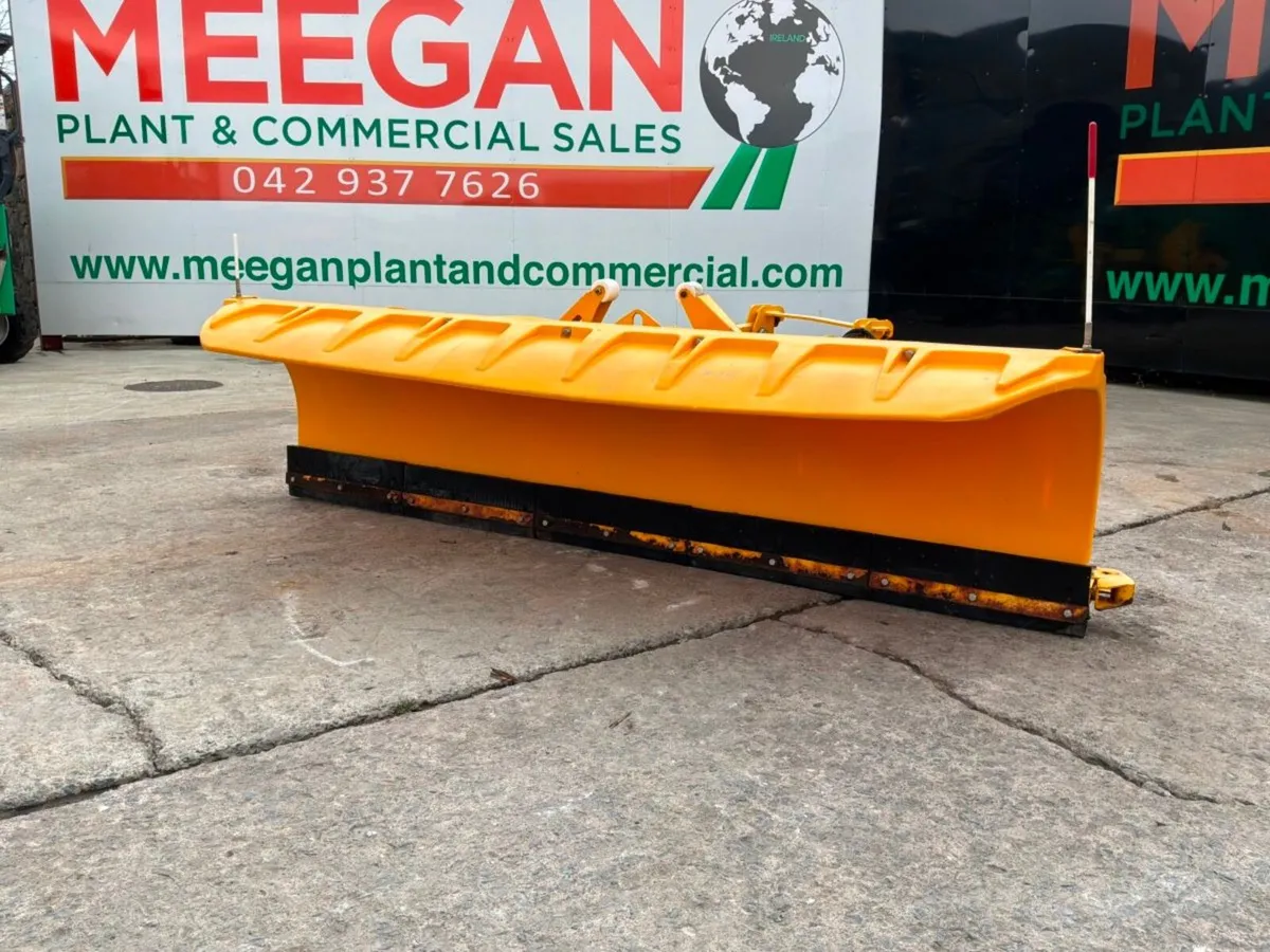 Econ Snow plough attachment........711. - Image 2