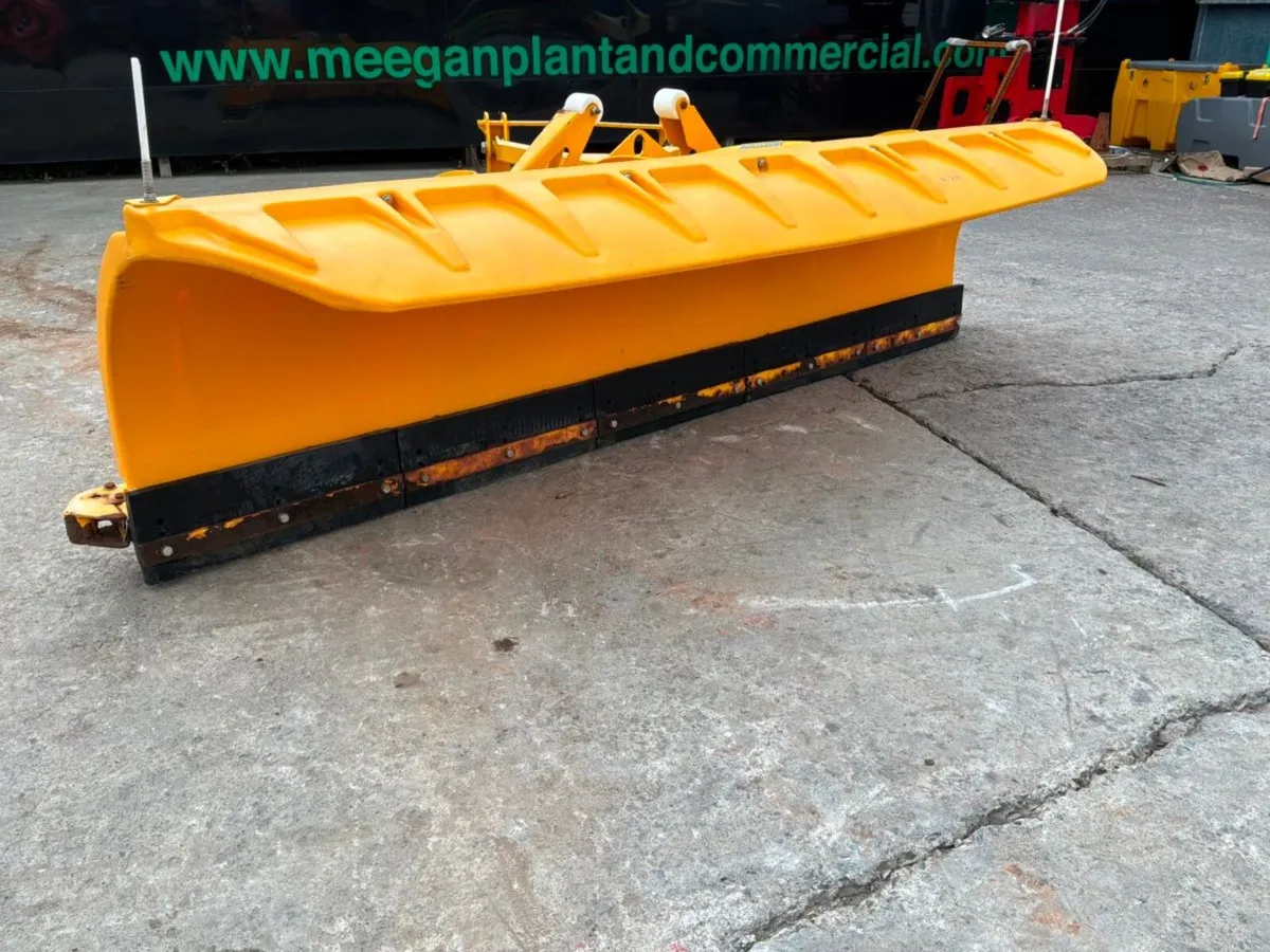 Econ Snow plough attachment........711. - Image 3