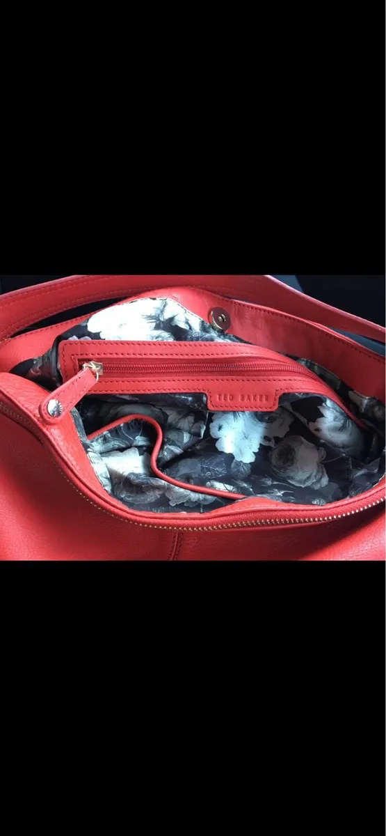 100% leather bag by Ted Baker - Image 1