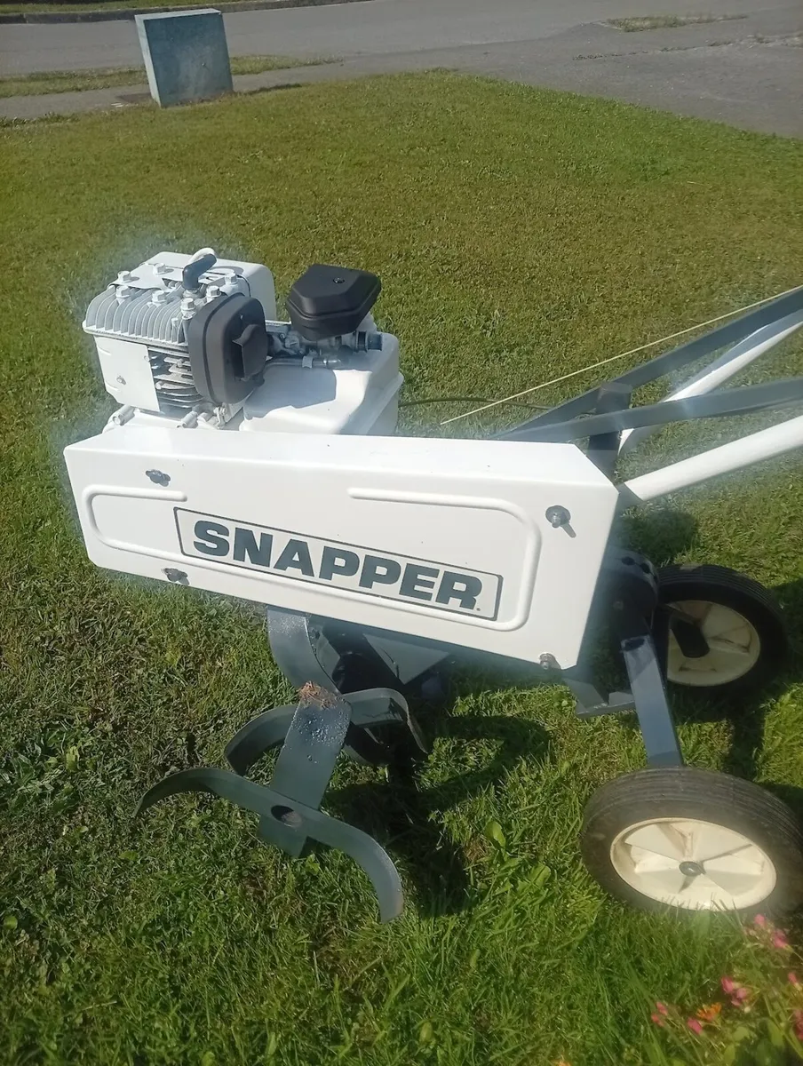 Rotavator vintage snapper petrol - Image 3