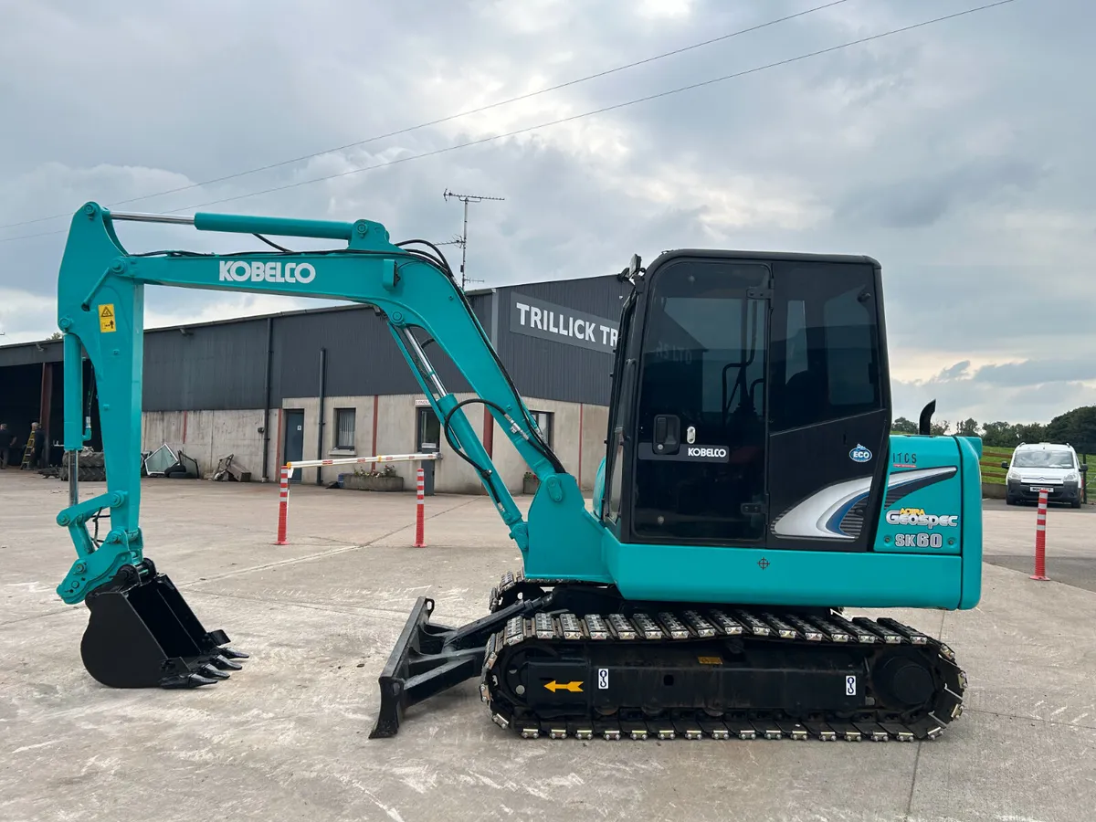 2017 Kobelco SK 60-8 C/W Rubber Track Pads - Image 4