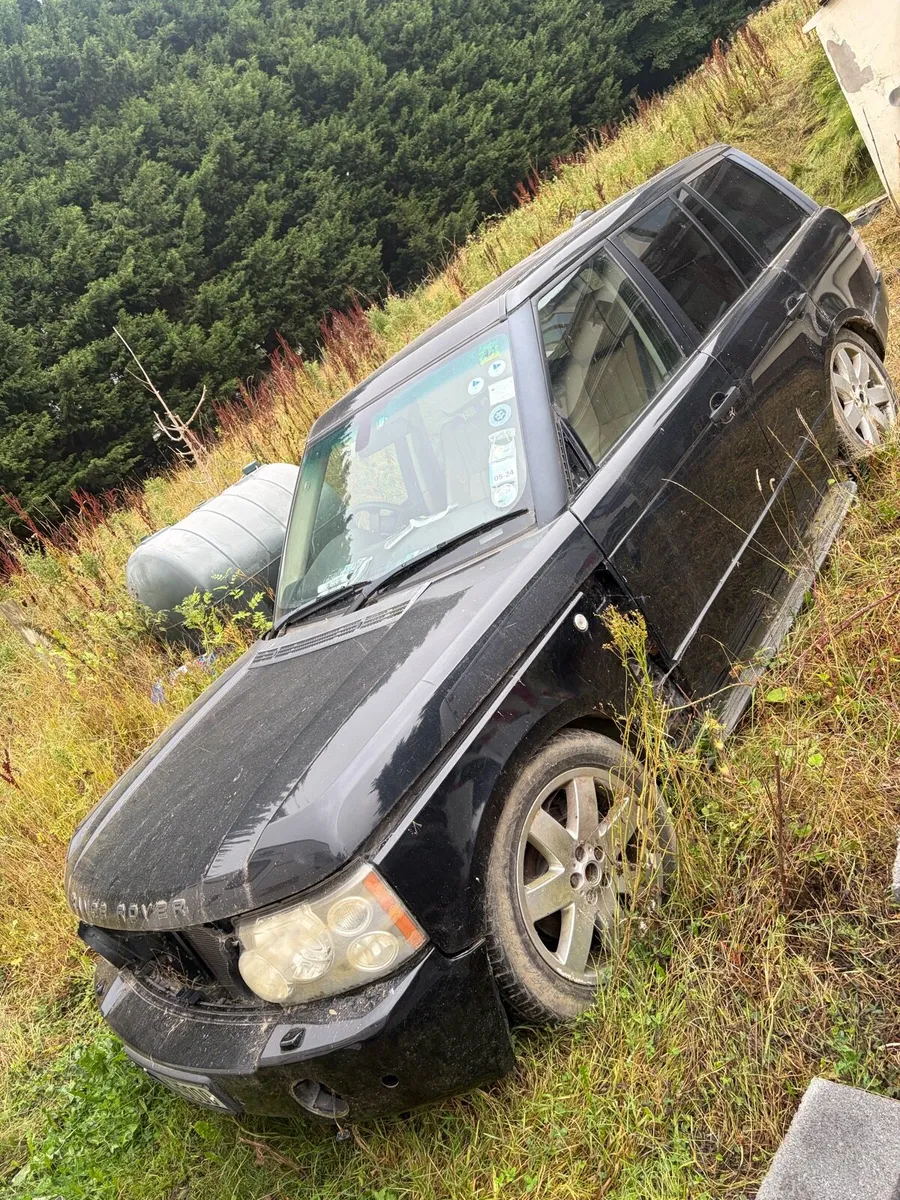 Range Rover l322 petrol for breaking