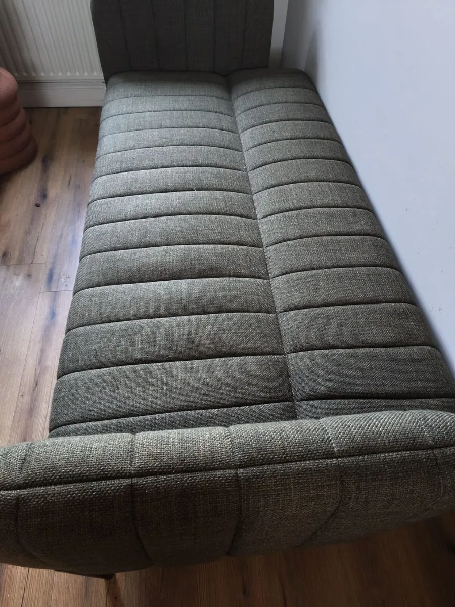 EZ living sofa bed - Image 1