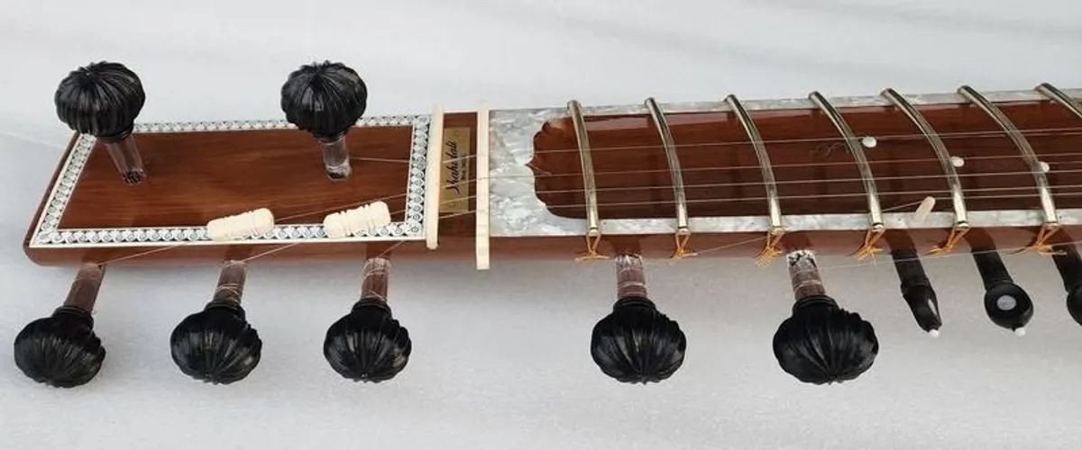 Sitar Teakwood VK style Shahidali - Image 1