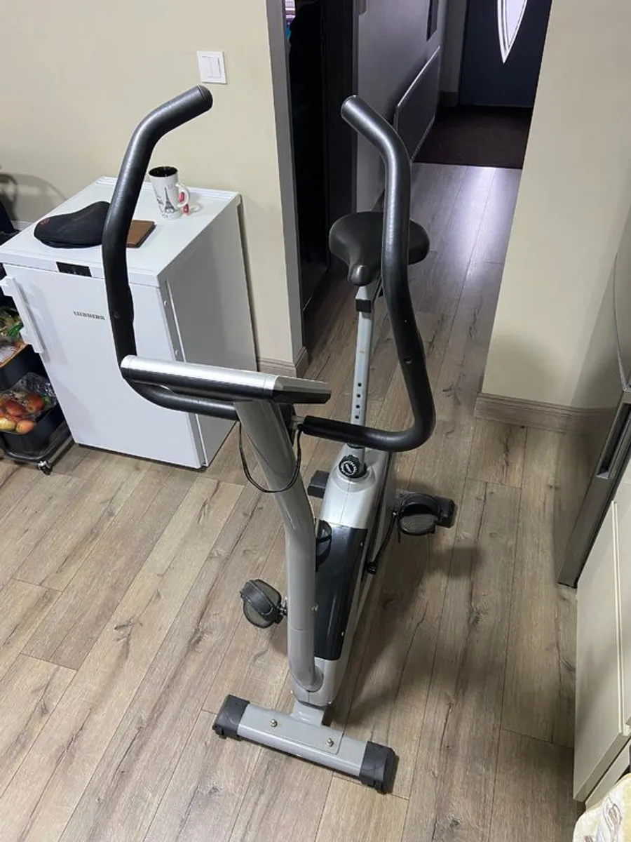 Exercise bike, Cristopeit EM3 - Image 2