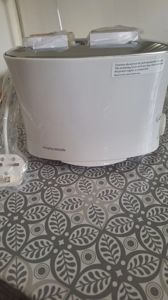 Morphy richards toaster