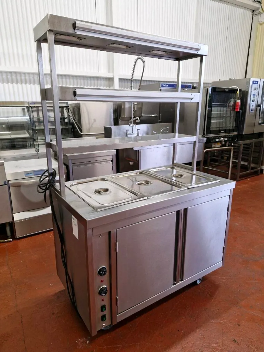 Hot Cupboard 3 Well Bain Marie with Heated Gantry - Image 1