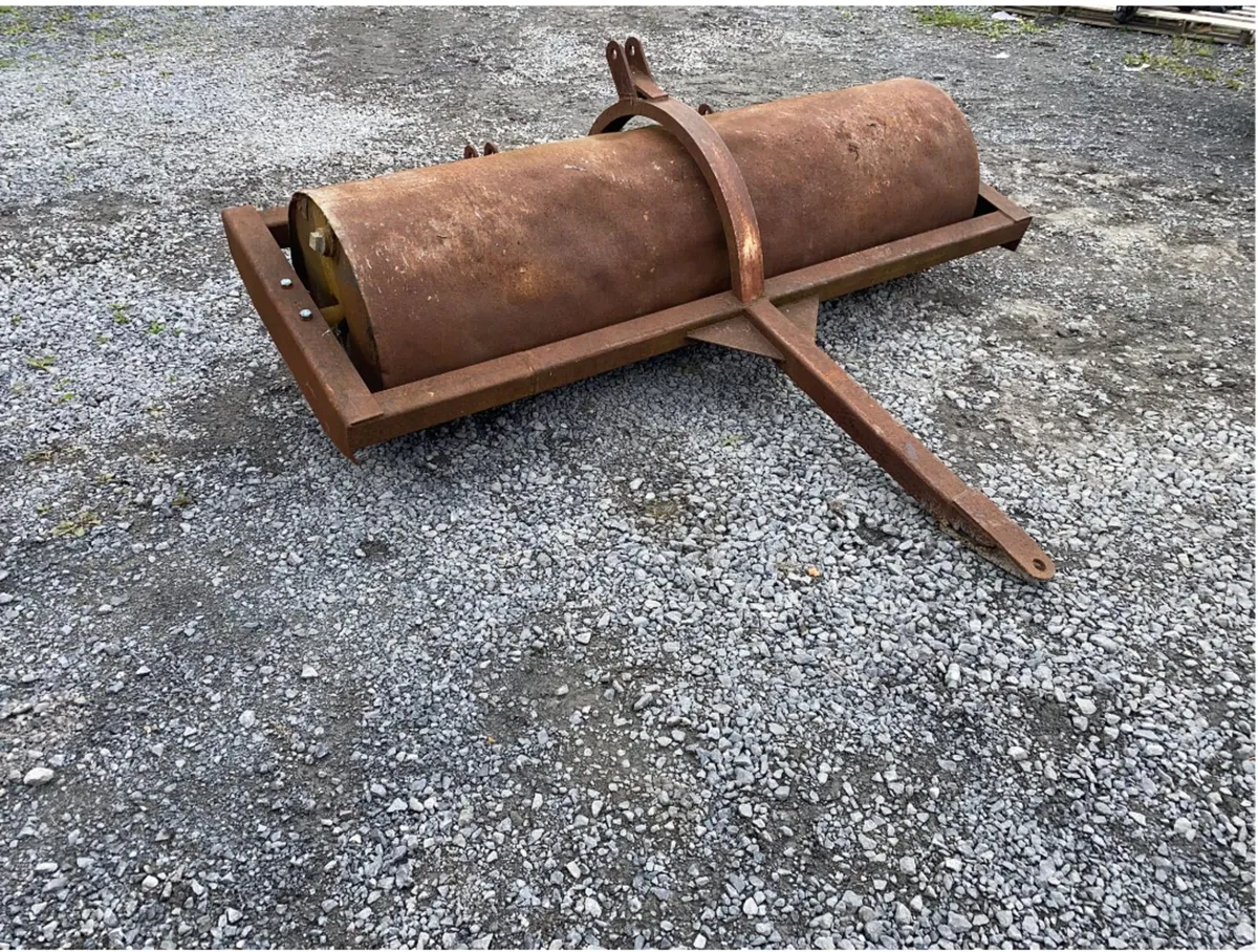 ROLLER - Image 2