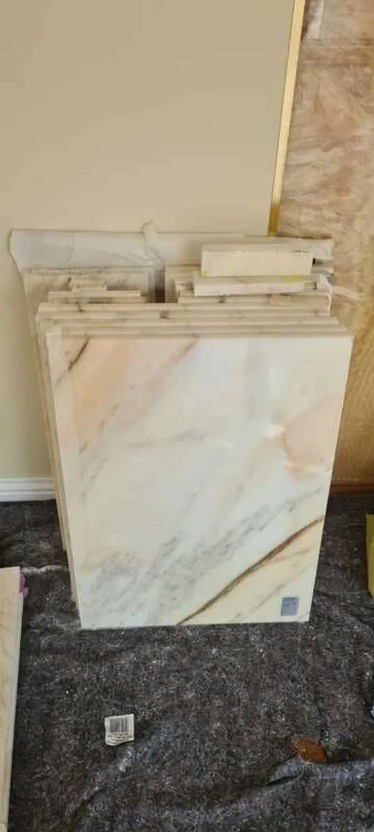 Incredibly beautiful tiger marble tiles - Image 1