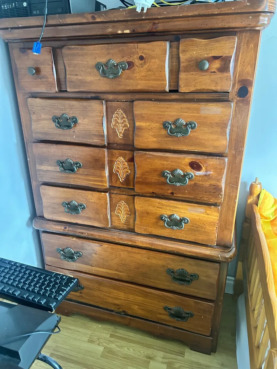 American Oak wood dresser - Image 3