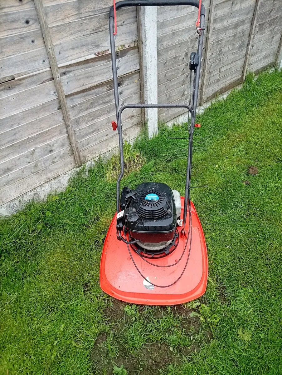 Flymo XL 500 Petrol Hover Mower (Honda Engine) – G - Image 2