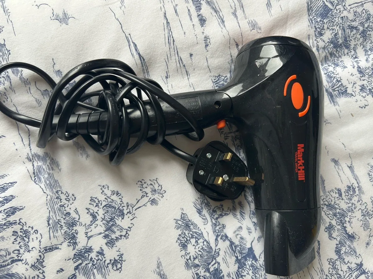 Mark Hill Travel hair dryer - Image 1