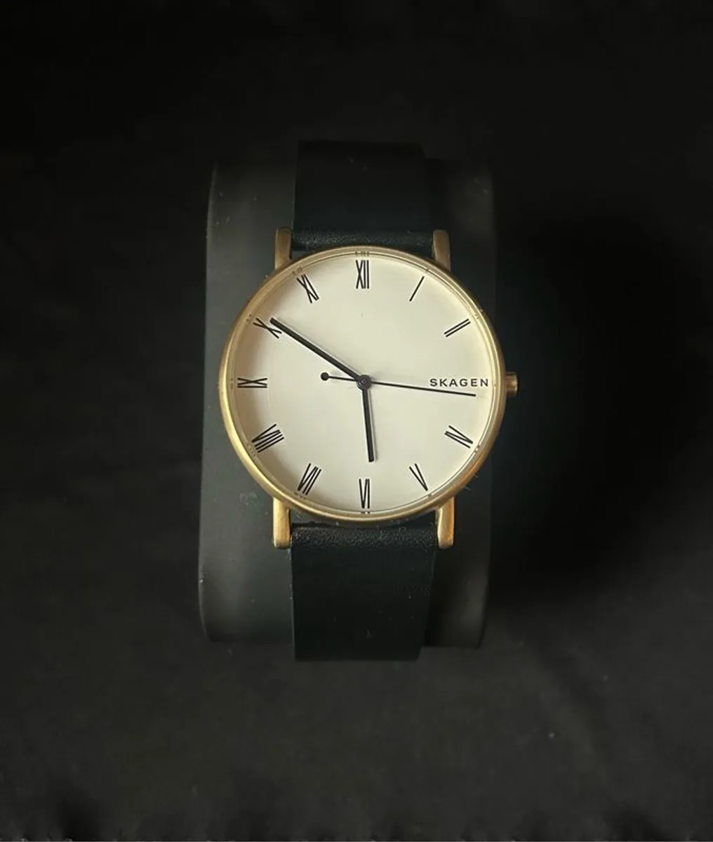 watch - Image 1