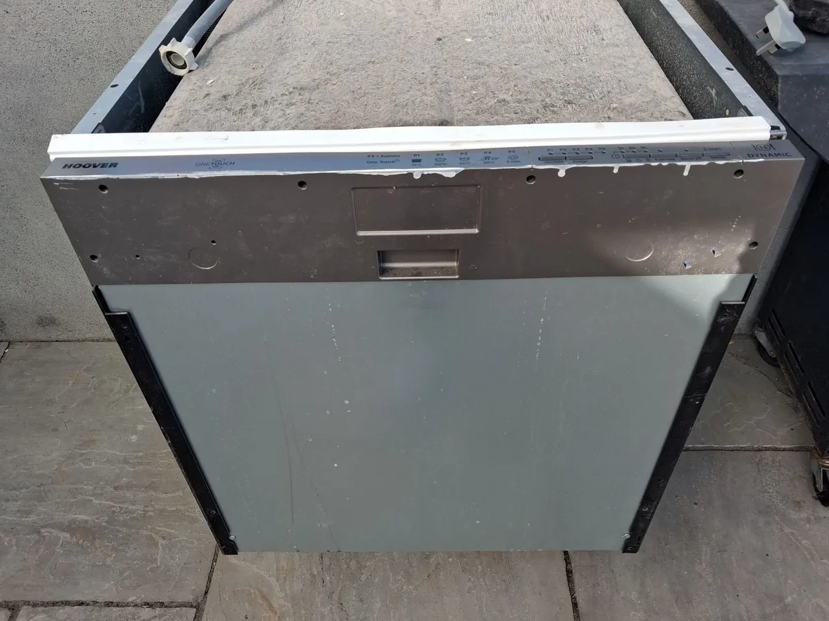 Dishwasher - Image 1
