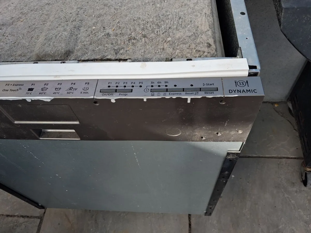 Dishwasher - Image 4