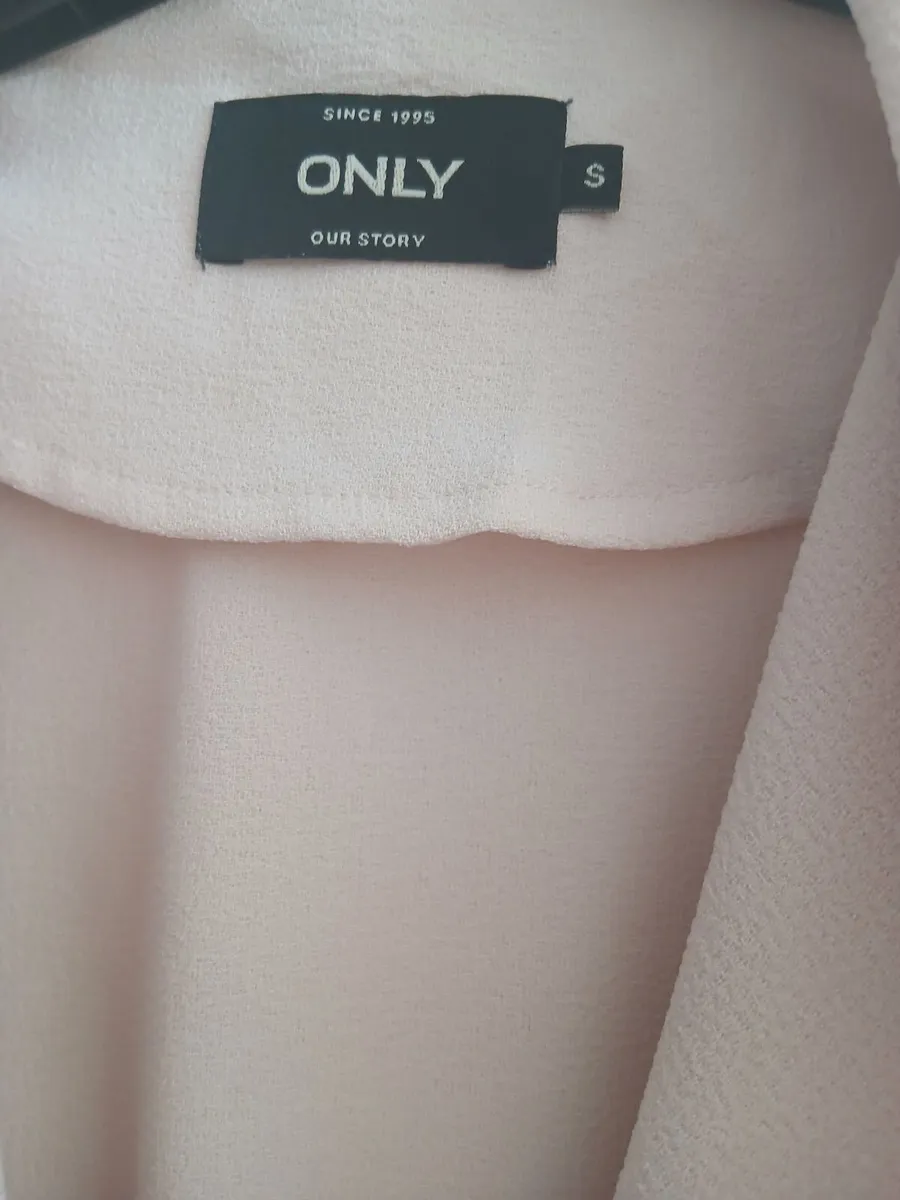 Ladies clothes bundle - Image 2