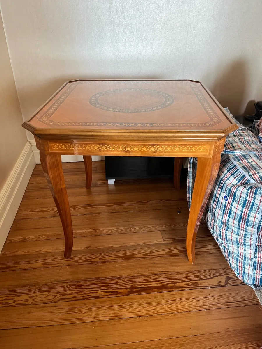 High Quality Games Table - Image 1