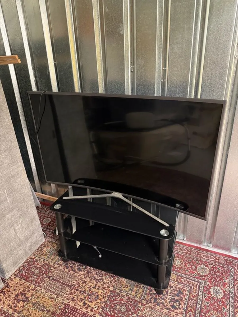 Tv stand - Image 2