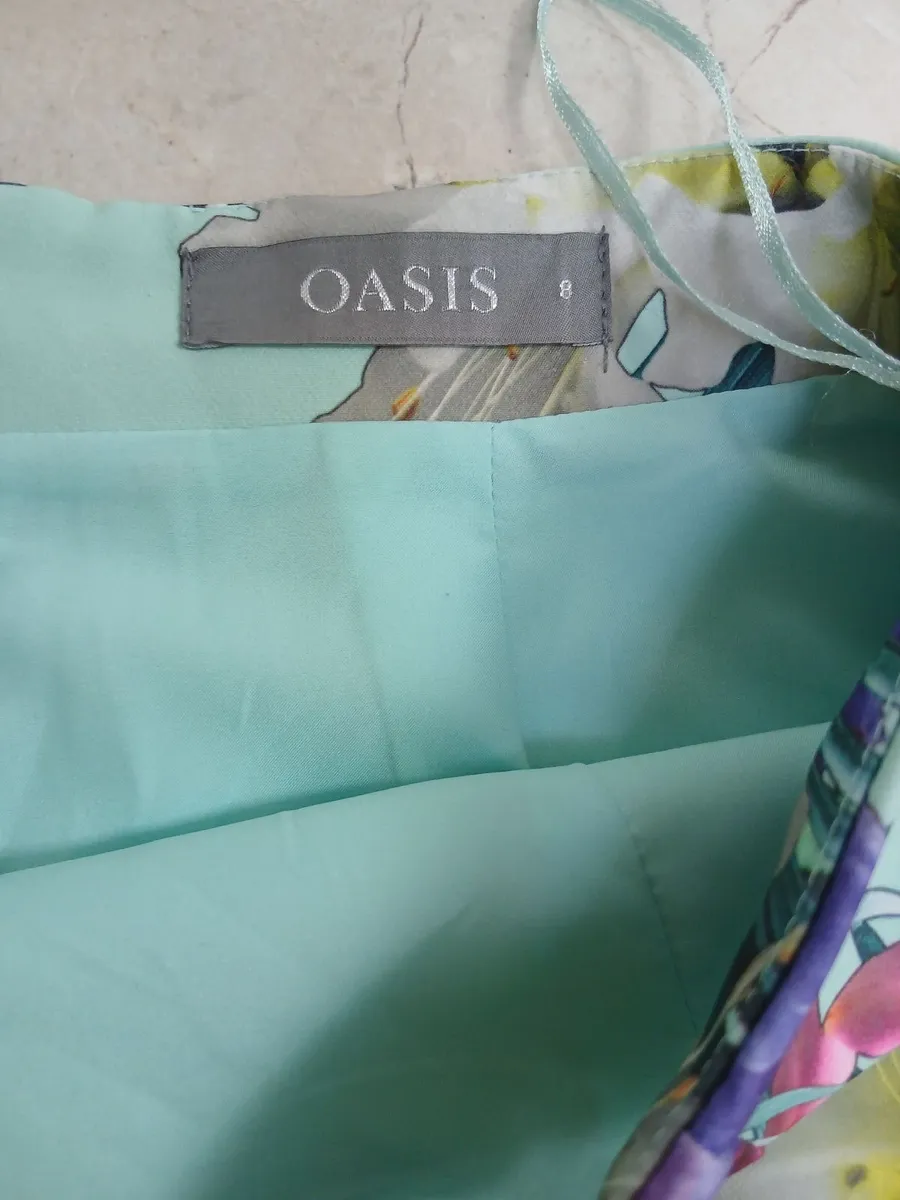 Ladies skirts - Image 2