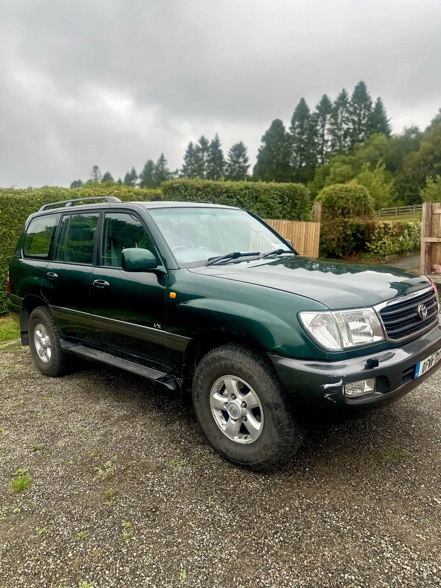 Toyota Amazon Land Cruiser - Image 4