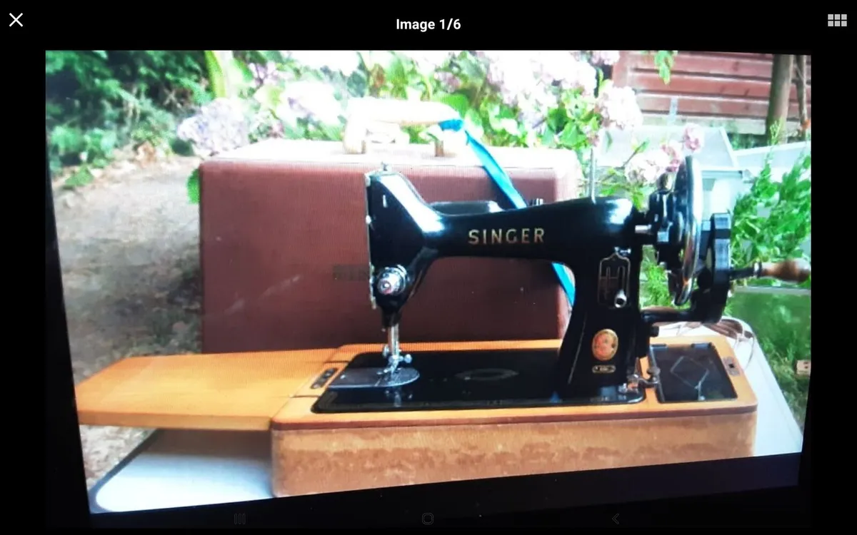 SINGER RED S 99K SEWING MACHINE RARE - Image 1