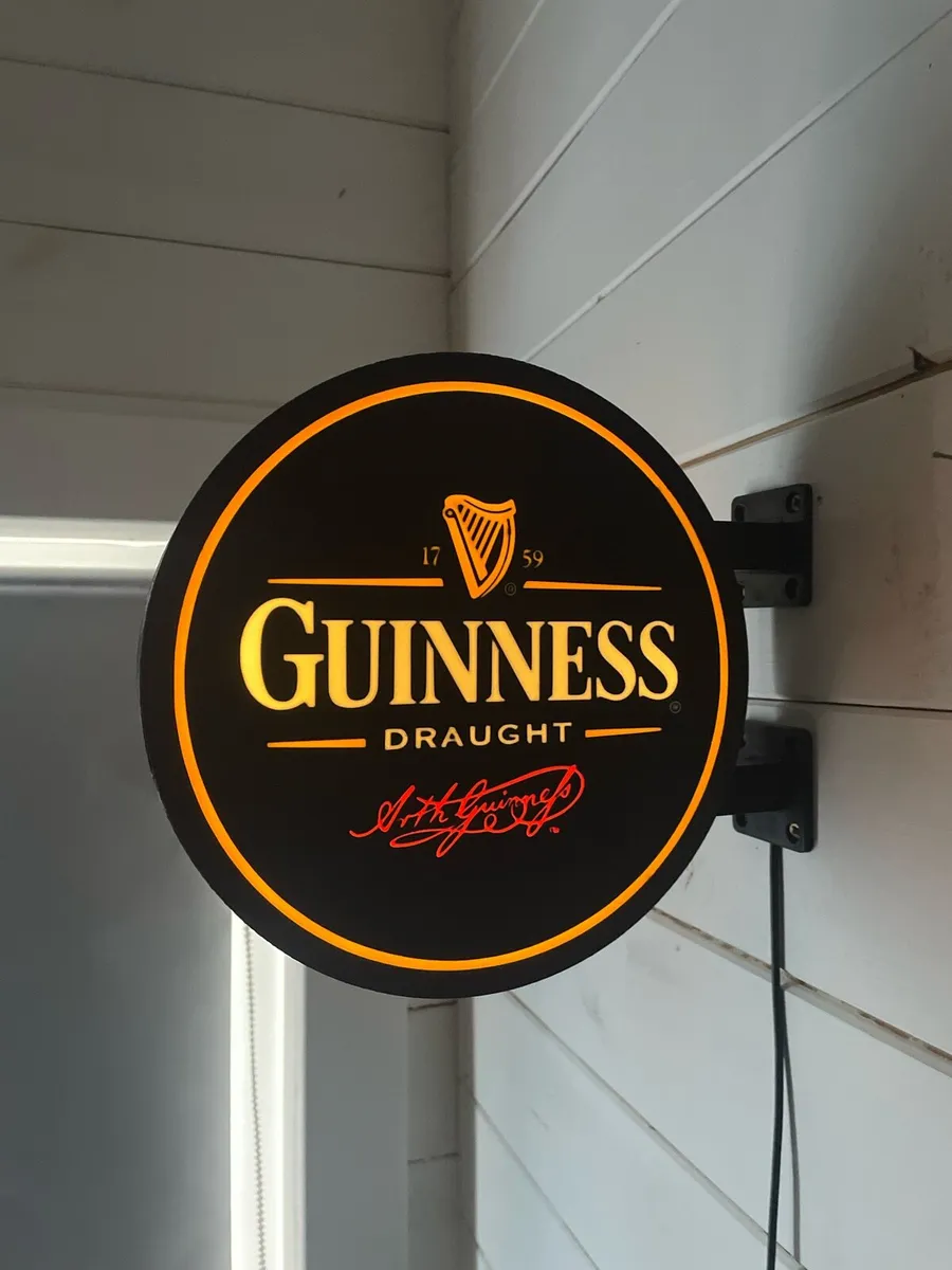 Guinness Wall mounted light - Image 1