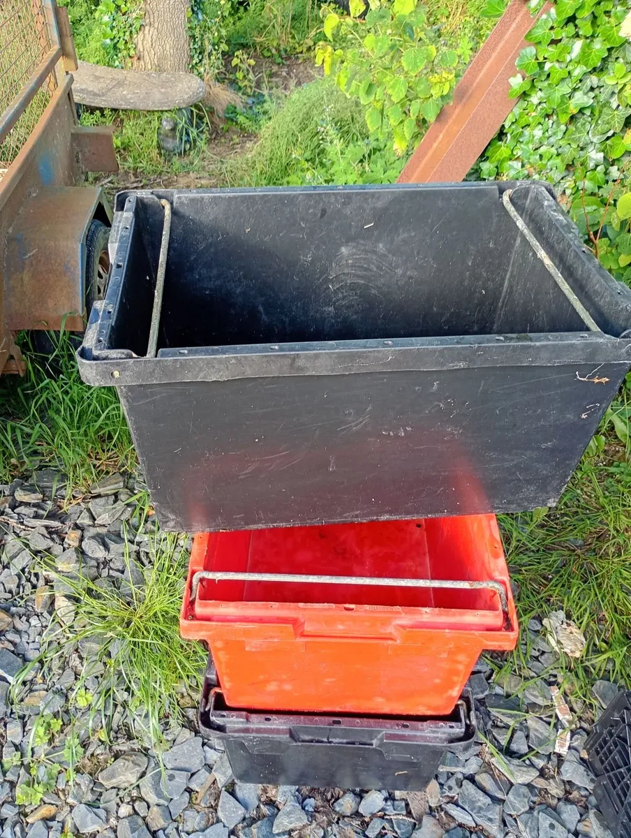 Storage boxes - Image 1