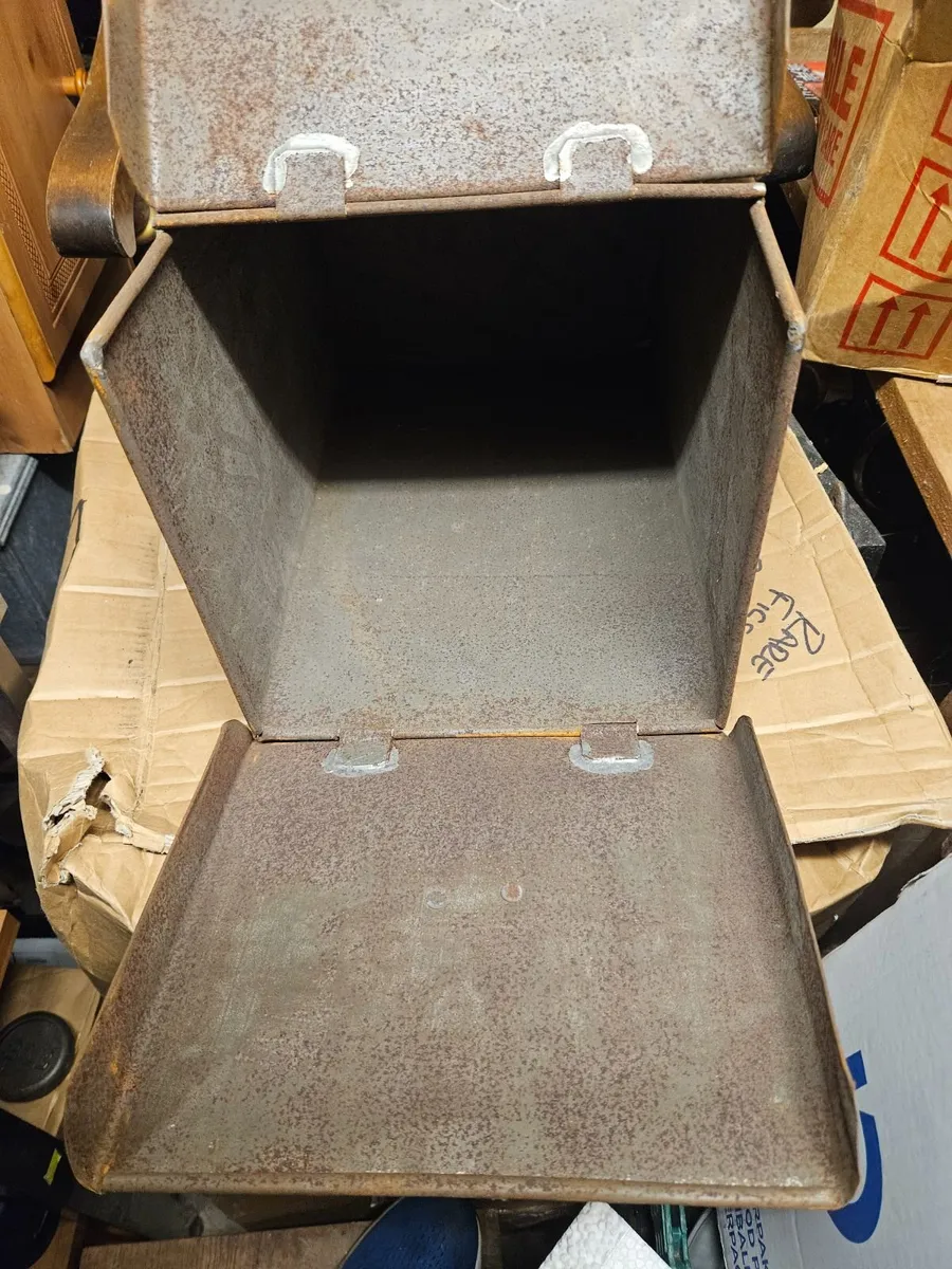 Vintage Strong Box Dublin - Image 3