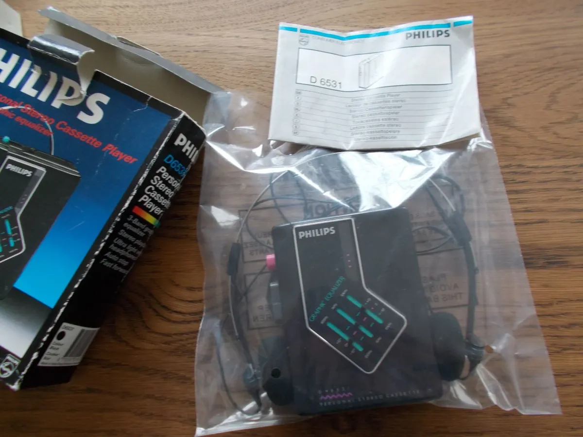 Philips Cassette Player from 1988 *NEW* - Image 3